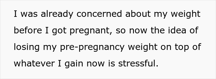 Plus-Sized Bride Doesn't Accept Rejection, Attempts To Snatch Friend&rsquo;s Wedding Dress When Told No