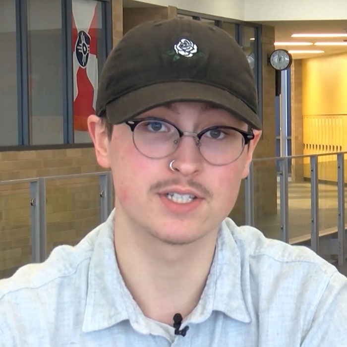 "Least Sincere Apology": Internet Sleuths Locate Homophobic Man Who Abused Gay Server