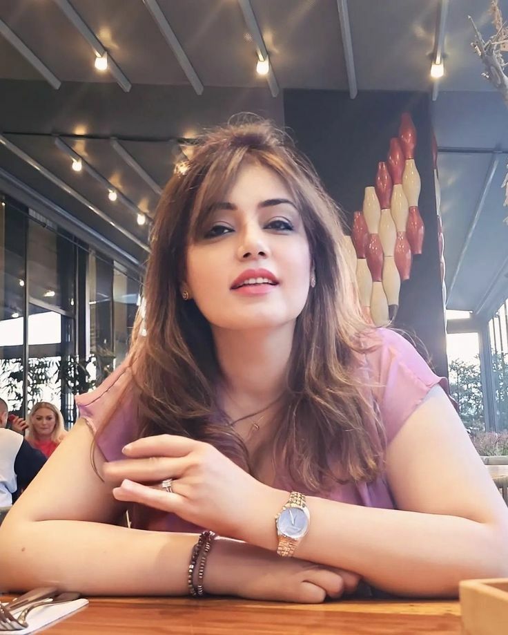 40 Examples Of Beauty Salons Doing People Dirty