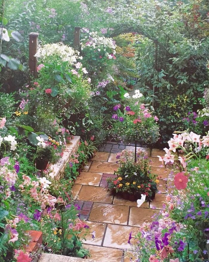 Beautiful-Gardens-Instagram