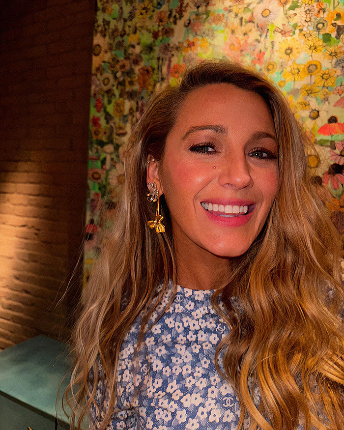 Blake Lively Shares Rare Glimpse Of Her And Ryan Reynolds&rsquo; Trendy NYC Apartment