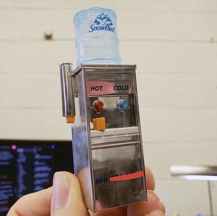 Water Fountain Repair Guy Left This Tiny Water Fountain As His Business Card