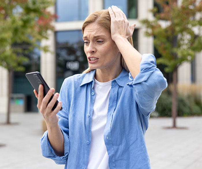 &ldquo;I Start Fuming&rdquo;: Woman Isn&rsquo;t Willing To Give Up To Greedy Driver, Plays His Game Until She Wins