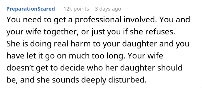 Teen&rsquo;s Aesthetic Doesn&rsquo;t Match What Her Mom Envisioned For Her, Mom Can&rsquo;t Take It Anymore