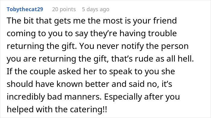 Newlyweds Ask Woman To Return Their Wedding Gift After They Didn&rsquo;t Even Invite Her