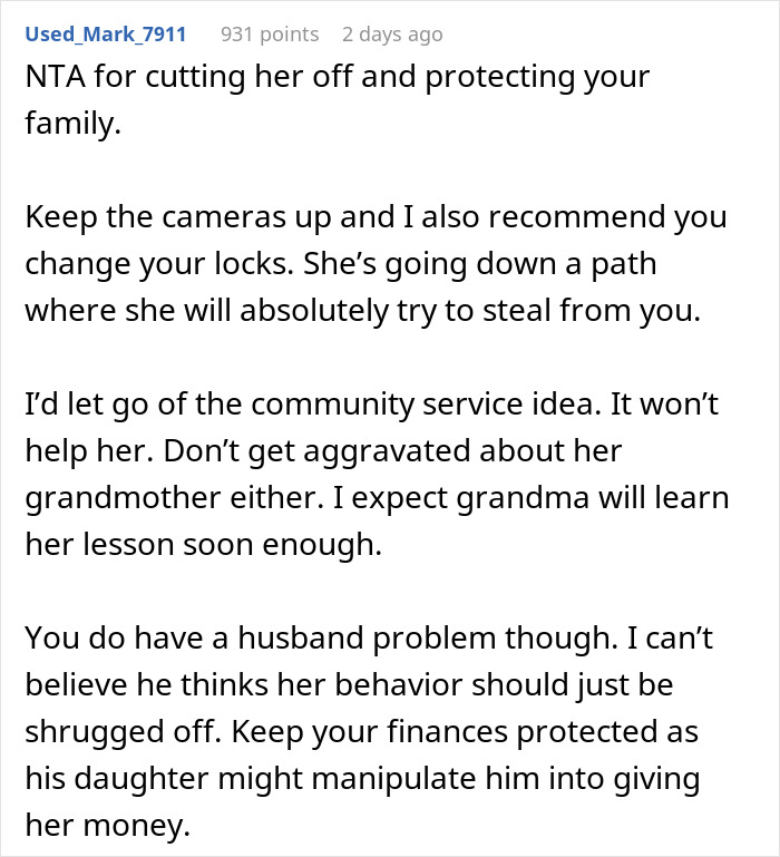 Woman Can’t Take Stepdaughter’s Behavior Anymore, Kicks Her Out And Separates From Husband Woman Can’t Take Stepdaughter’s Behavior Anymore, Kicks Her Out And Separates From Husband