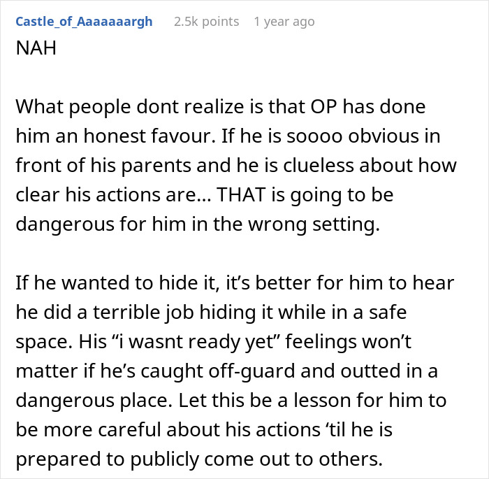 Parent Outs Son’s ‘Not-So-Secret’ Boyfriend, Bursts Out Laughing When He Says He’s Not Gay Parent Outs Son’s ‘Not-So-Secret’ Boyfriend, Bursts Out Laughing When He Says He’s Not Gay