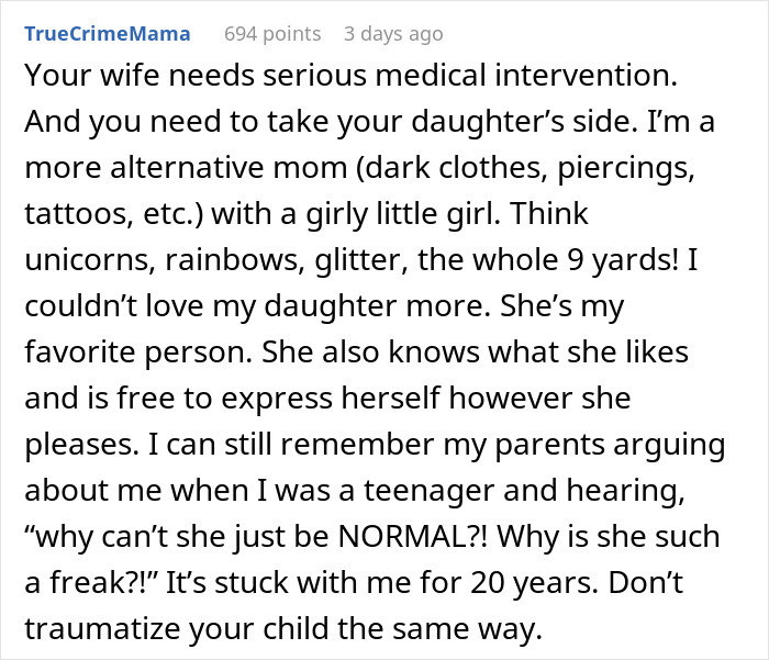 Teen&rsquo;s Aesthetic Doesn&rsquo;t Match What Her Mom Envisioned For Her, Mom Can&rsquo;t Take It Anymore