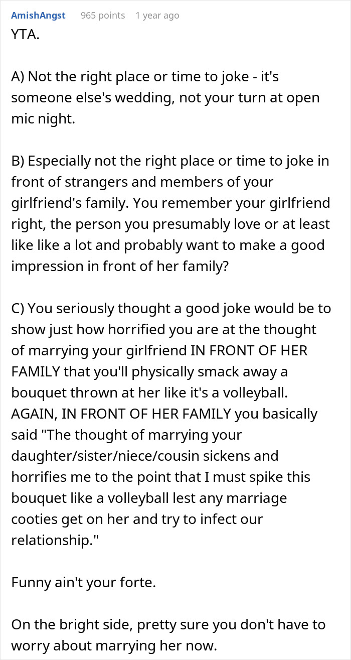 “Nobody Laughed”: Guy Leaves Wedding With His Tail Between His Legs After “Joke” Fails “Nobody Laughed”: Guy Leaves Wedding With His Tail Between His Legs After “Joke” Fails