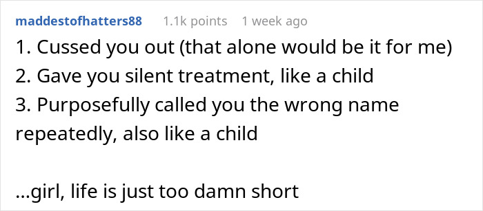 Lady Changes Birth Name At 22 To Forget The Past, BF Finds Out And Starts Using It, She Dumps Him Lady Changes Birth Name At 22 To Forget The Past, BF Finds Out And Starts Using It, She Dumps Him