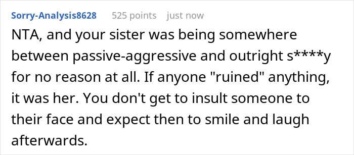 Bride Insults Sis At The Wedding, Says Her Job Is A “Little Hobby”, Livid When She Leaves The Event Bride Insults Sis At The Wedding, Says Her Job Is A “Little Hobby”, Livid When She Leaves The Event