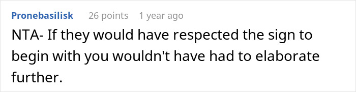 Mom Finds A Way To Keep Coworkers From Disturbing Her While She Pumps, Makes Them Uncomfortable
