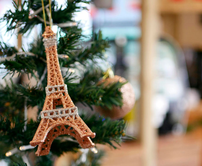 Mom Worries About Canceling Family Trip To France After Entitled 17YO Suddenly Decides Not To Go Mom Worries About Canceling Family Trip To France After Entitled 17YO Suddenly Decides Not To Go