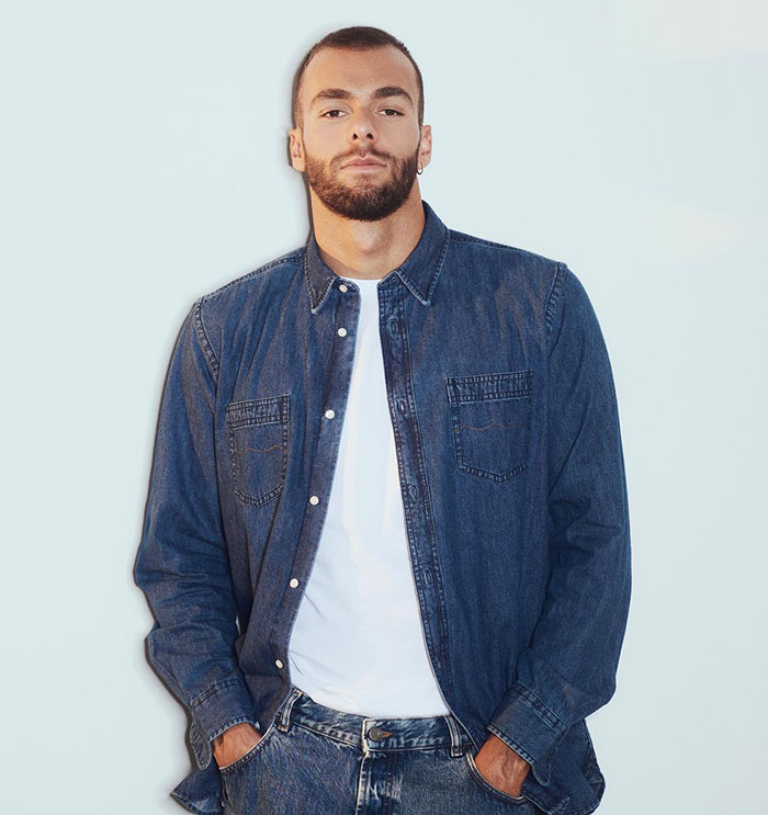 Italian Swimming Team Sets Internet On Fire With Shirtless Pic After Olympic Win