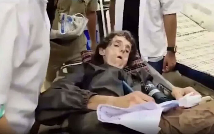 American Woman Found Chained To A Tree After 40 Days Without Food, Says Husband Left Her There American Woman Found Chained To A Tree After 40 Days Without Food, Says Husband Left Her There