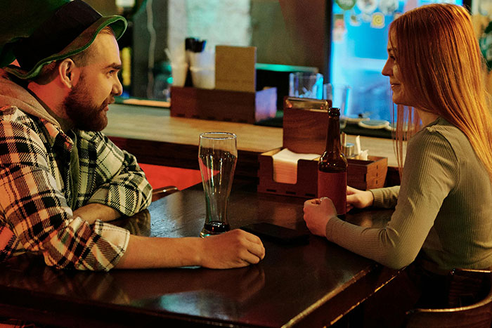 Husband Lies To Coworkers For 3 Years, Is Lost For Words When Wife Finds Out Husband Lies To Coworkers For 3 Years, Is Lost For Words When Wife Finds Out