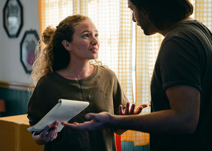 Man Jumps Straight To Divorce The Day His Wife Secretly Quits Her Job To Be A SAHM Man Jumps Straight To Divorce The Day His Wife Secretly Quits Her Job To Be A SAHM