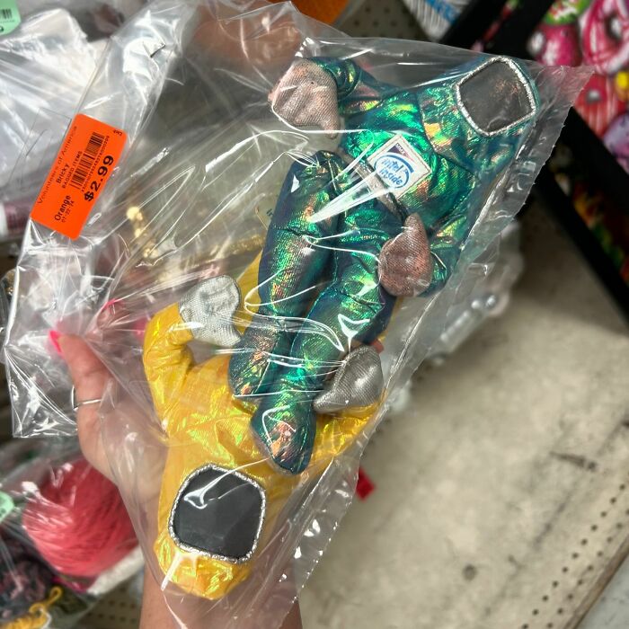 Nostalgic-Thrift-Store-Finds