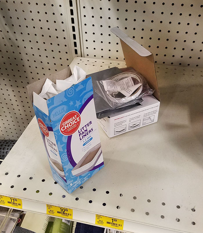 People Who Think That It's Ok To Open Products In A Store