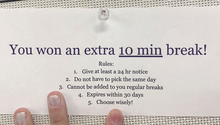 “Please Do Not Feed The Employees”: 50 Signs At Workplaces That Left People Less Than Motivated