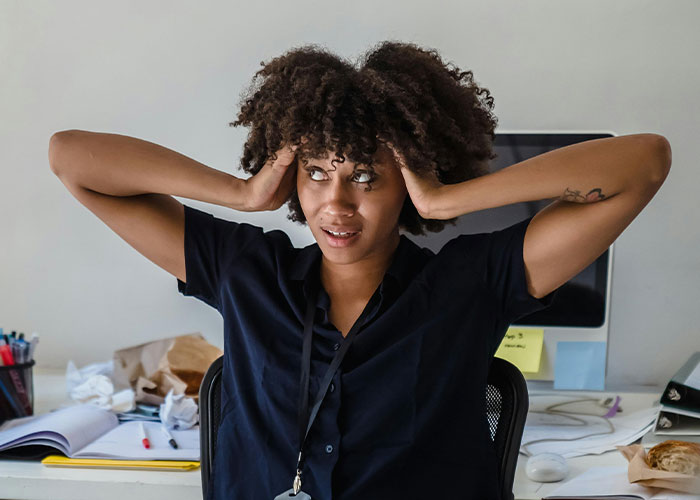 Overconfident Guy Lies His Way Into A High-Paying VP Role, Realizes He&rsquo;s Screwed