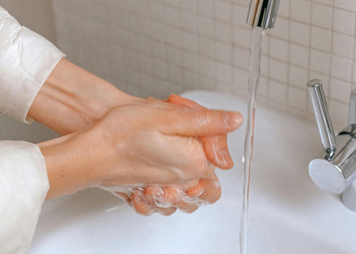 30 Culture Shocks People Were Not Ready For When They Moved Abroad