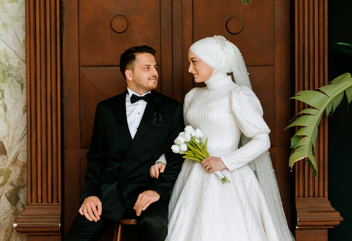 GF Breaks Up With BF Who Suddenly Expected Her To Wear A Headscarf After Marriage