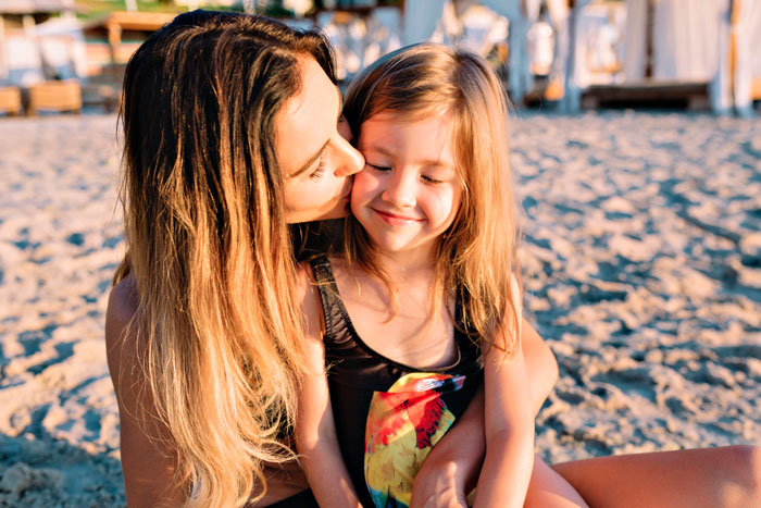 MIL's Ask To Keep DIL's And Her Baby's Passports Sets Off Alarm Bells, DIL Suspects Kidnap Plan MIL's Ask To Keep DIL's And Her Baby's Passports Sets Off Alarm Bells, DIL Suspects Kidnap Plan