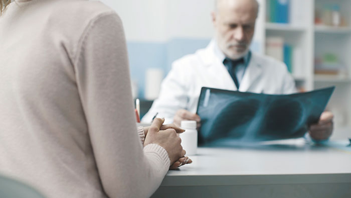 Mom Abandons Daughter At 5YO, Faces The Consequences Of Her Actions When She&rsquo;s Sick And Alone