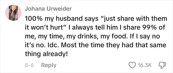 Mom Stands Her Ground As Hungry Toddler Tries To Steal Her Lunch, But She Refuses To Share Mom Stands Her Ground As Hungry Toddler Tries To Steal Her Lunch, But She Refuses To Share