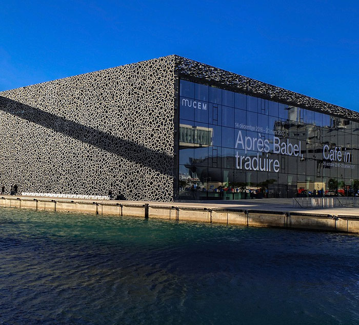 Museum Opens Nudist Exhibit, Allowing Visitors To Walk Around Without Any Clothes On Museum Opens Nudist Exhibit, Allowing Visitors To Walk Around Without Any Clothes On