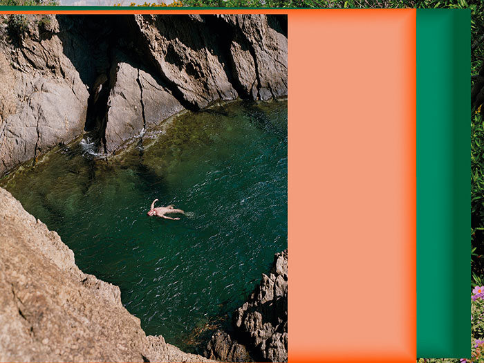 Museum Opens Nudist Exhibit, Allowing Visitors To Walk Around Without Any Clothes On Museum Opens Nudist Exhibit, Allowing Visitors To Walk Around Without Any Clothes On