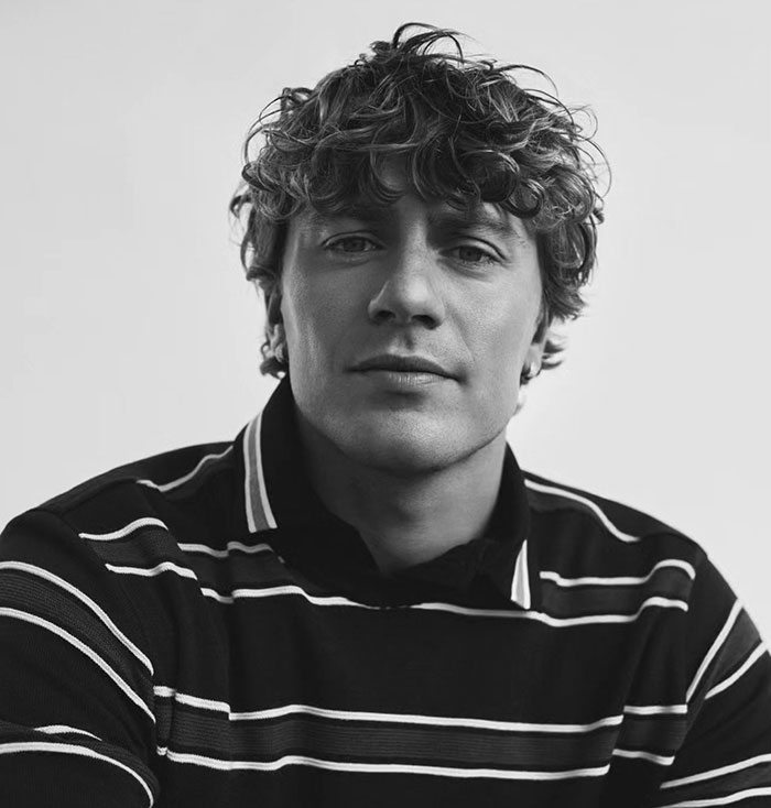 Italian Swimming Team Sets Internet On Fire With Shirtless Pic After Olympic Win