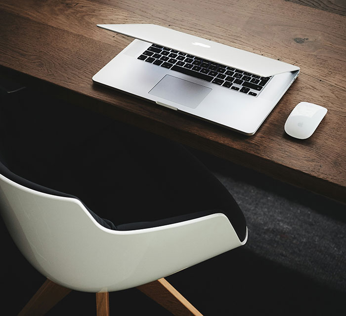 Staff Left Stunned After Discovering Their Colleague&rsquo;s 4-Day-Old Lifeless Body At Her Cubicle