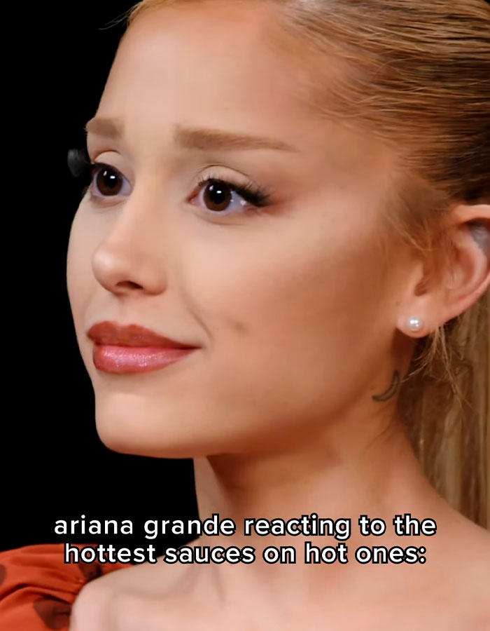 People Freak Out Over Ariana Grande&rsquo;s Chill Reaction After Eating Spicy Wings On 'Hot Ones'