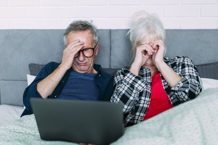 Woman Cuts Contact With Parents After They Dig Up Her Fianc&eacute;'s Juvenile File To Break Them Up