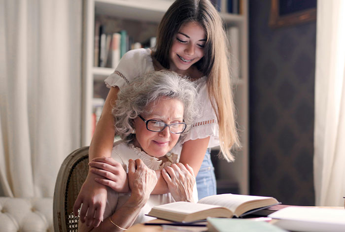 “Mommy, Look! She’s So Pretty!”: 30 People Share The Biggest Ego Boosts They’ve Ever Gotten