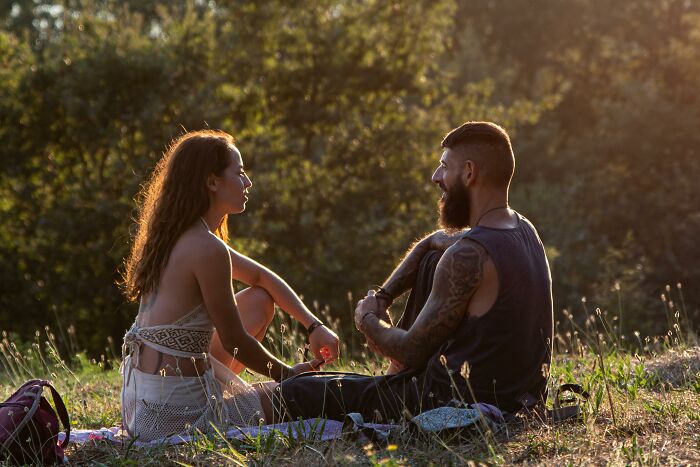 “If They Like Crystals”: 50 Things That Make Men Lose Interest In A Woman