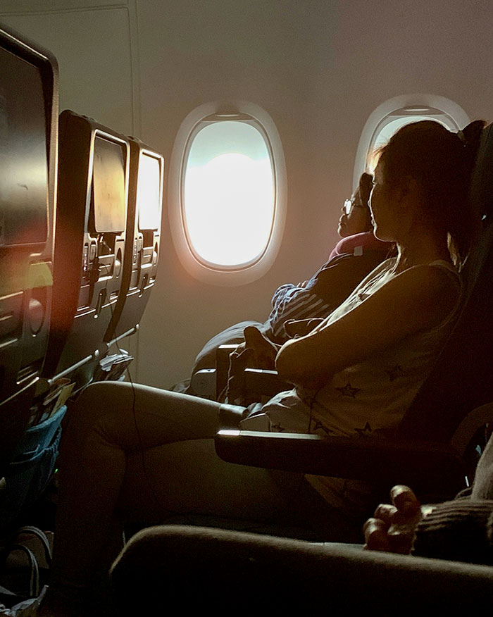 &ldquo;They&rsquo;re Idiots&rdquo;: Raw-Dogging On Flights Has Become &ldquo;One Of The Most Dangerous Trends&rdquo; Ever