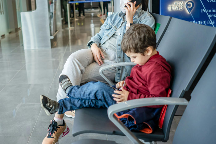 Flight Full Of Passengers Stranded In Airport Are Unable To Leave The Terminal, Video Goes Viral 