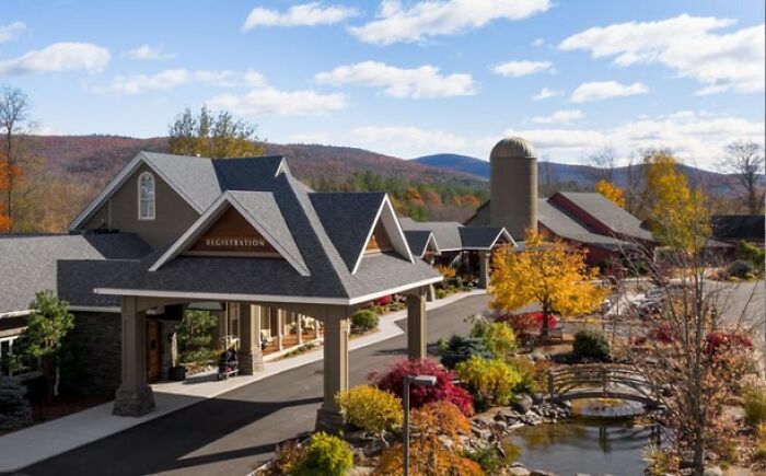 The World’s Largest Kaleidoscope, Made Out Of An Old, Converted, Grain Silo, Is Located In Upstate NY, In A Small Town Named Mount Tremper, Which Is Near Woodstock, NY