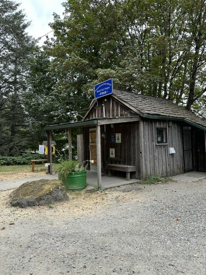 Second Smallest Operating Post Office In The Us. Bridal Veil, Or