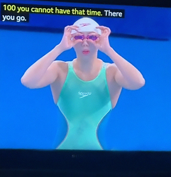 Optical Illusion Swimsuit Leaves Chinese Olympian Tang Qianting&rsquo;s Waist Looking &ldquo;Snatched&rdquo;