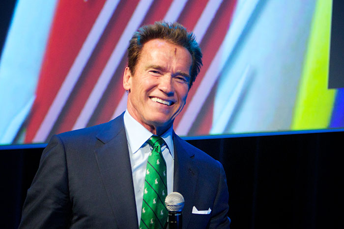 50 Surprising Celebrity Secrets And Scandals That Got Shared In This Online Group