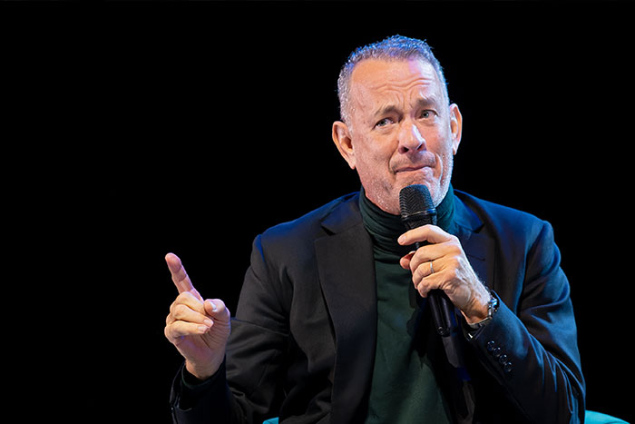 50 Surprising Celebrity Secrets And Scandals That Got Shared In This Online Group