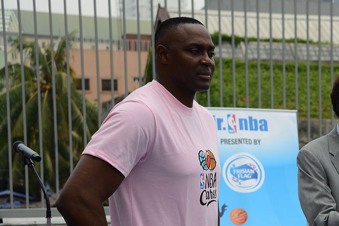 50 Surprising Celebrity Secrets And Scandals That Got Shared In This Online Group