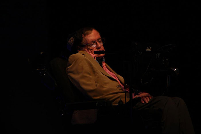 50 Surprising Celebrity Secrets And Scandals That Got Shared In This Online Group