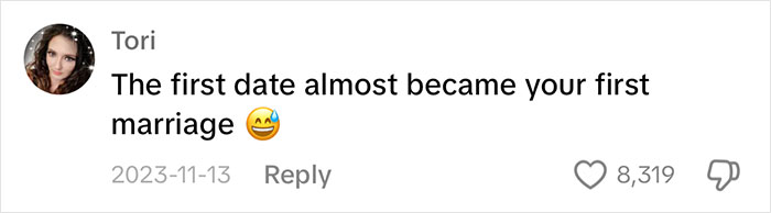 First Date Almost Turns Into An Arranged Marriage Interview After Woman Shows Up With Her Parents