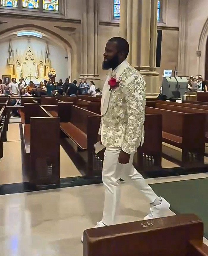 Couple Sells $333 Tickets To Wedding Guests And Ask Them To &ldquo;Trust The Process&rdquo;