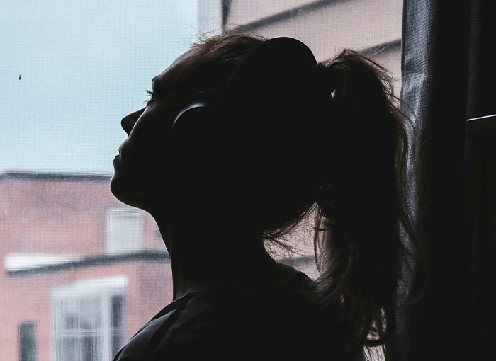 “At That Moment I Snapped”: Woman Erases Every Trace Of Man’s Ex-Wife, Realizes She Messed Up “At That Moment I Snapped”: Woman Erases Every Trace Of Man’s Ex-Wife, Realizes She Messed Up